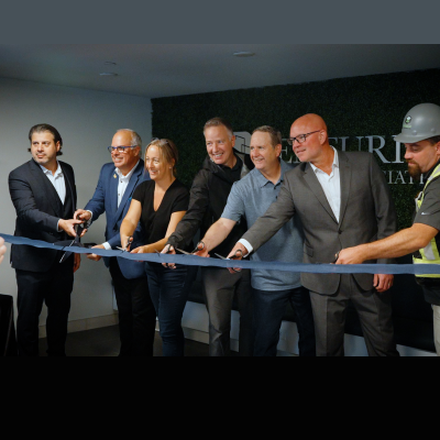 ribbon cutting at Parkview Valley Grand Opening